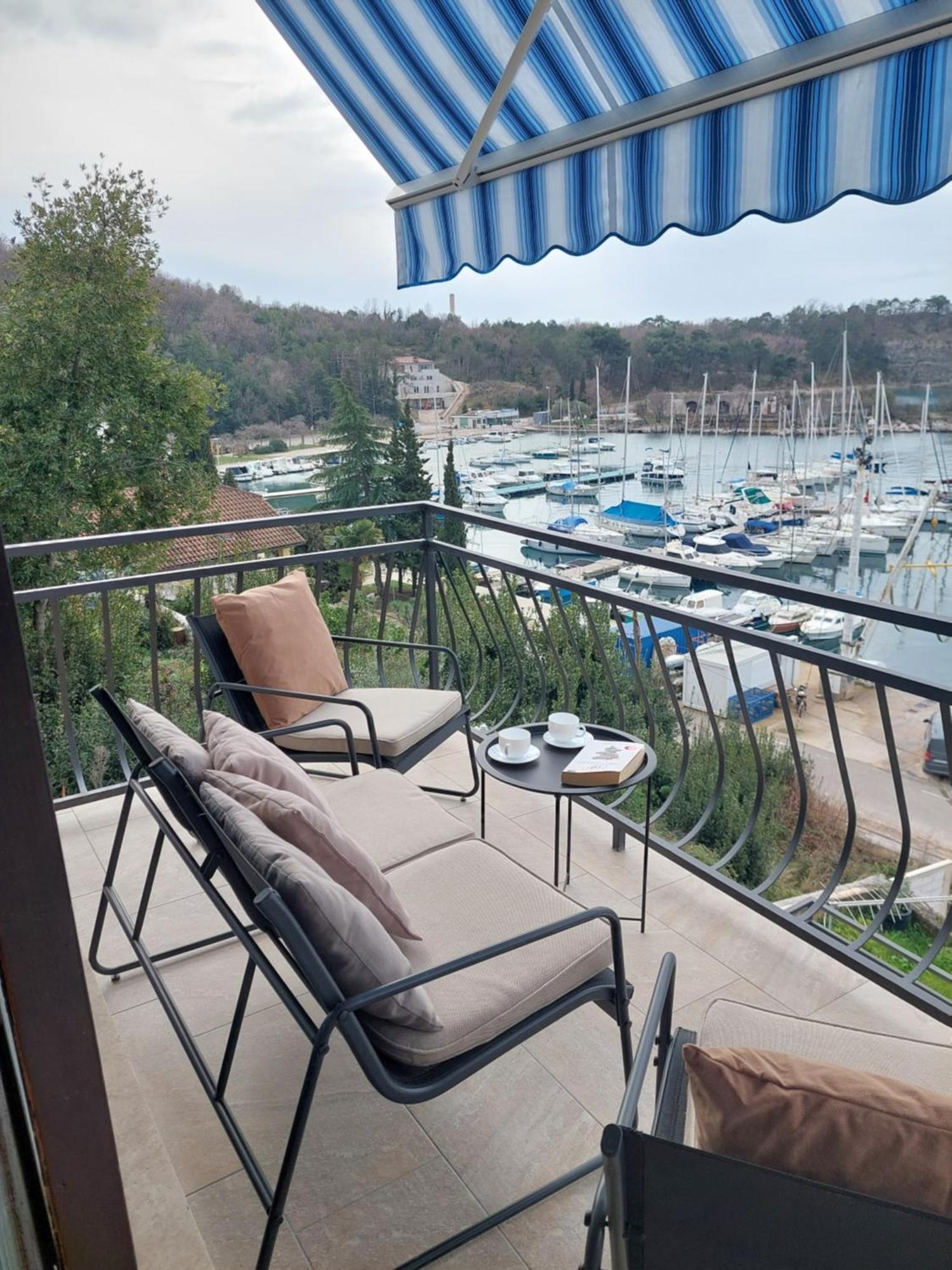 Apartman Marija II Omišalj المظهر الخارجي الصورة