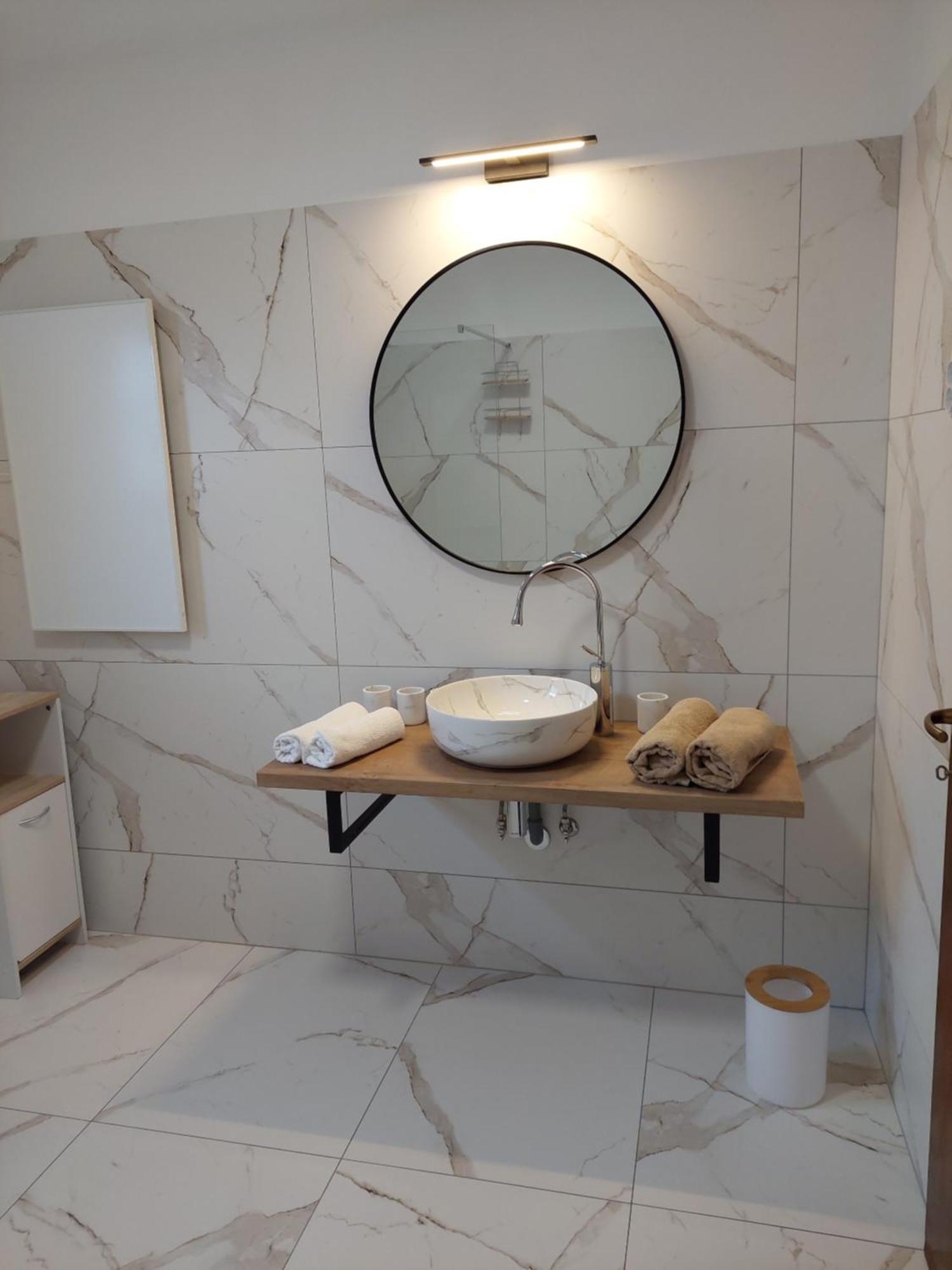 Apartman Marija II Omišalj المظهر الخارجي الصورة